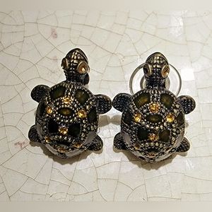 Small olive green and citrine stone turtle earrings